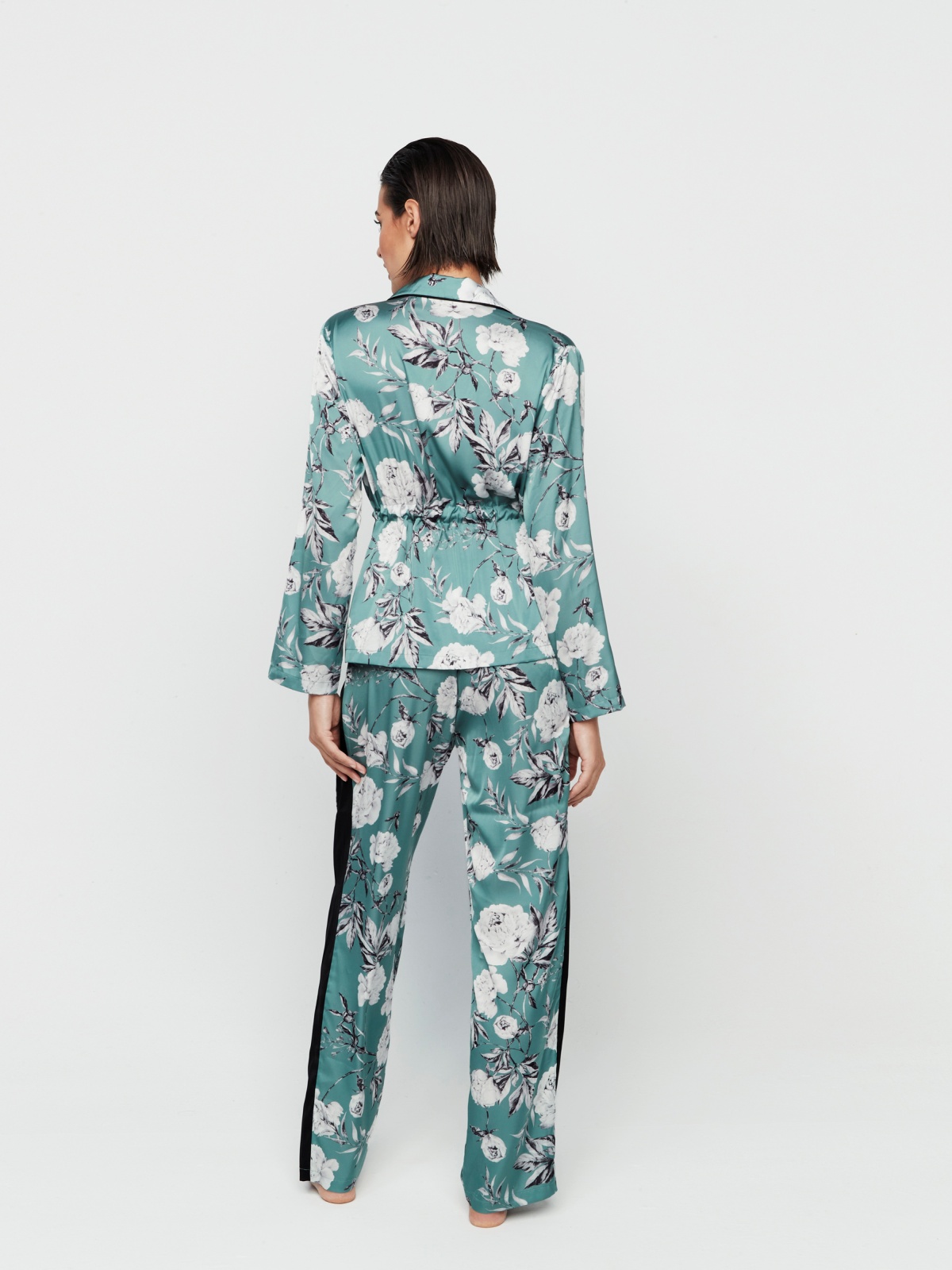 Pijama senhora aberto cetim Malitzia Selmark